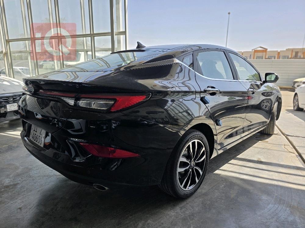 جاك J7
